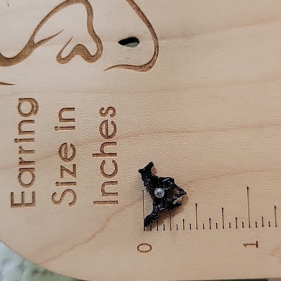 🔥LAST PAIR🔥 MUSTANG STUD EARRINGS - Picture 4 of 5